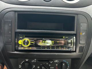 Citroen C3 2007-thumb-8