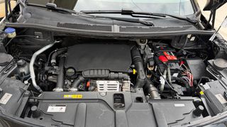 Peugeot 3008 2017 1,2 PURETECH ALLURE-thumb-22