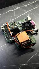 Μητρική Κάρτα (Industrial / Embedded) Με Ψύκτρες & Μνήμες – Πλήρες Σύστημα