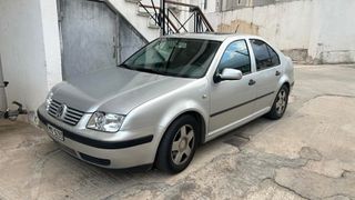 Volkswagen Bora 2000