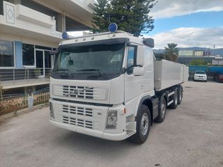 Ανατροπή Volvo 2007 FM 13-thumb-1