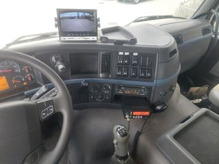 Ανατροπή Volvo 2007 FM 13-thumb-7