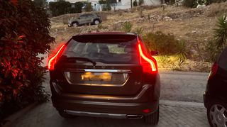 Volvo XC 60 2017-thumb-30