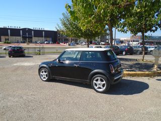 Mini Cooper D 2003-thumb-15
