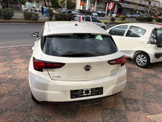 Opel Astra 2018-thumb-9