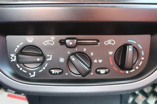 Citroen C2 2006 1.1 VTR ΕΛΛΗΝΙΚΗΣ ΑΝΤΙΠΡΟΣΩΠΕΙΑΣ-thumb-24
