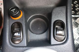 Citroen C2 2006 1.1 VTR ΕΛΛΗΝΙΚΗΣ ΑΝΤΙΠΡΟΣΩΠΕΙΑΣ-thumb-25
