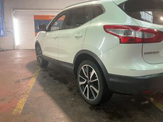 Nissan Qashqai 2016 1.6 dCi Tekna 4x2 !!!-thumb-4