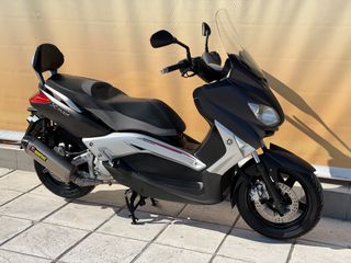 Yamaha XMAX 250 2012 -MOTOSIDIROPOULOS- XMAX 250 2012 - SPORT - AKRAPOVIC-thumb-31