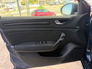 Renault Megane 2016 1.5 DCI DIESEL Limited-thumb-10