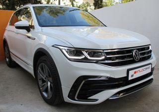 Volkswagen Tiguan 2021 1.5 TSI R-LINE-thumb-1