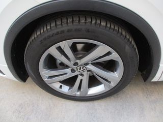 Volkswagen Tiguan 2021 1.5 TSI R-LINE-thumb-45