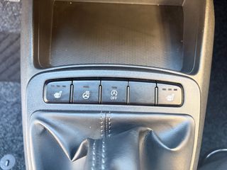 Hyundai i 10 2021 1.0 EDITION 30-thumb-19