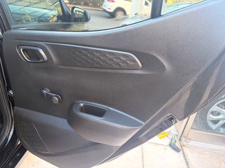 Hyundai i 10 2021 1.0 EDITION 30-thumb-25