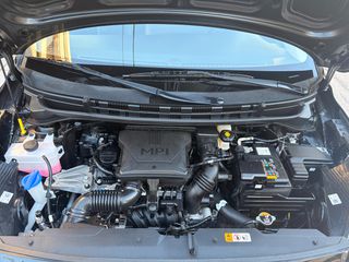 Hyundai i 10 2021 1.0 EDITION 30-thumb-32