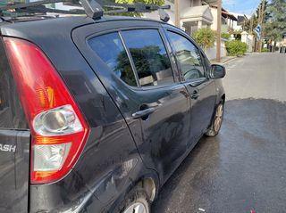 Suzuki Splash 2011-thumb-2