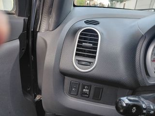 Suzuki Splash 2011-thumb-7