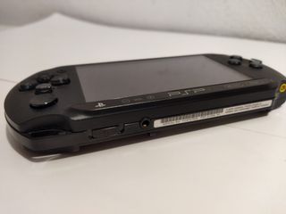 Sony Psp e1004-thumb-7