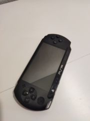 Sony Psp e1004-thumb-9
