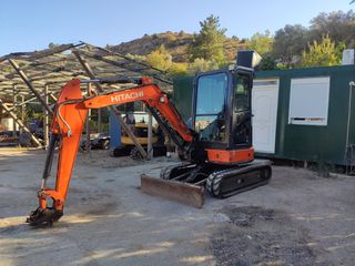 Εκσκαφέας Με Ερπύστριες Hitachi 2014 ZX33U-5A