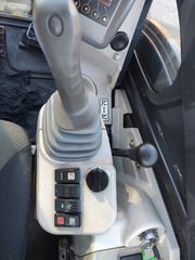 Εκσκαφέας Με Ερπύστριες Hitachi 2014 ZX33U-5A-thumb-11