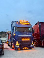 Volvo 2014 500-thumb-2