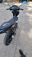 Malaguti Spectre GP 125 2023-thumb-3