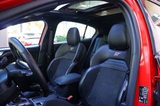 Ford Focus 2020 2.3cc EcoBoost ST 280hp PANORAMA-thumb-14