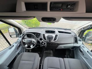 Ford 2017 Transit-thumb-3