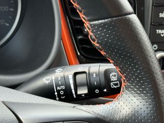 Kia Stonic 2017 PLATINUM-thumb-50