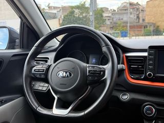 Kia Stonic 2017 PLATINUM-thumb-52