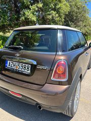 Mini Cooper D 2010 MINI Cooper D 50 Mayfair-thumb-7