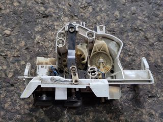 TOYOTA COROLLA (..E11..) '00-'02 SDN