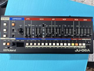 Roland Boutique JU-06A