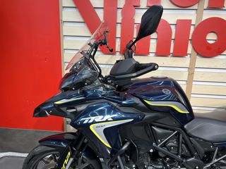 Benelli TRK 502 2024-thumb-17