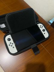 Nintendo Switch Oled-thumb-5