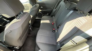 Peugeot 2008 2023 1.2 PURETECH 102 ACTIVE PACK-thumb-18