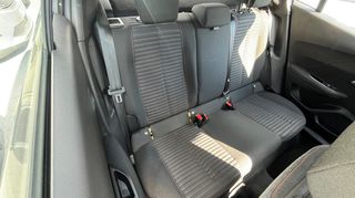 Peugeot 2008 2023 1.2 PURETECH 102 ACTIVE PACK-thumb-21