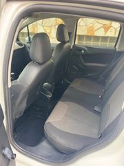 Citroen C3 2011-thumb-9