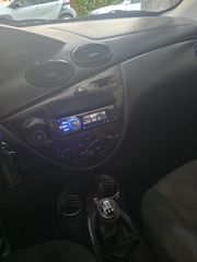 Ford Focus 2000-thumb-6