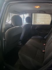 Ford Focus 2000-thumb-8