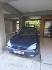 Ford Focus 2000