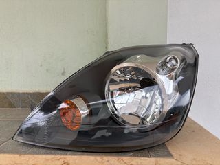Φανάρια Εμπρός Ford Fiesta 2006 TYC
