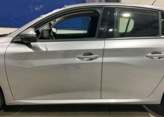 Peugeot 208 2020 1.2 ALLURE 101HP AUTOMATIC-thumb-1