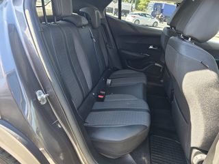 Peugeot 2008 2021 1.2 ALURE 131HP AUTOMATIC-thumb-10