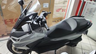Honda Forza 125 2024-thumb-1