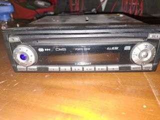 BLAUPUNKT CAR STEREO