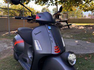 Vespa GTV 310 2025-thumb-17