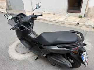 Yamaha NMAX 125 2026-thumb-1