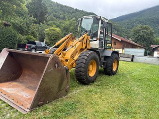 Φορτωτής Με Λάστιχα Liebherr 2004 L514-thumb-7